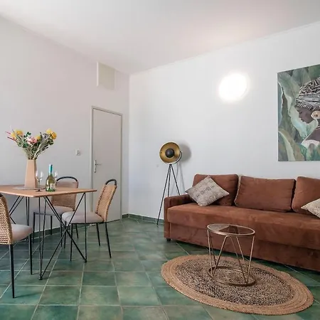 Apartment Verde