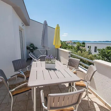 Apartment Verde Апартаменты *