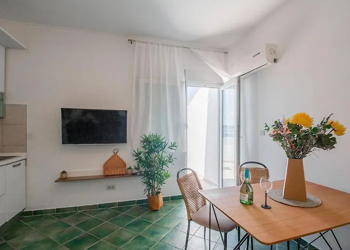 Apartment Verde Задар